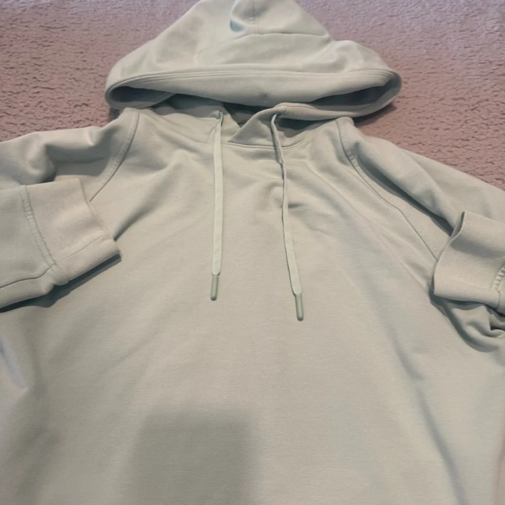Lululemon City Sweat Hoodie Men M Color Hazy Jade Stretch Performance Casual